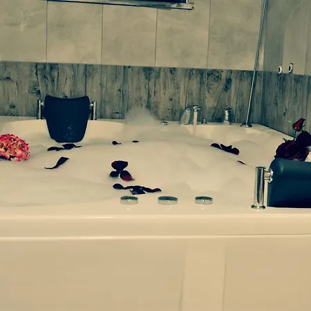 Hera Suites Daire