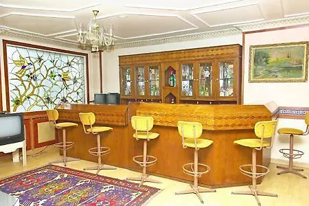 Hotel Azade