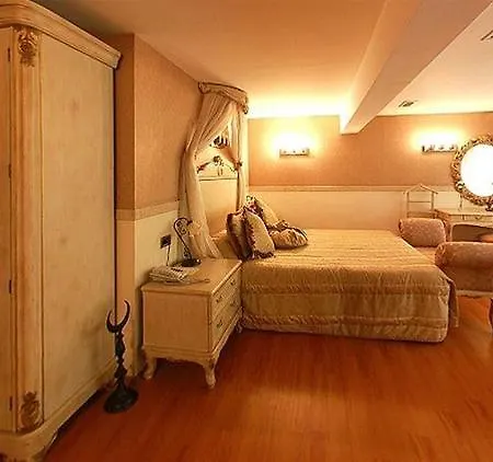 Hotell Peak Star Istanbul