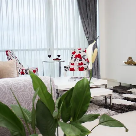 Aparthotel Oezay 3*