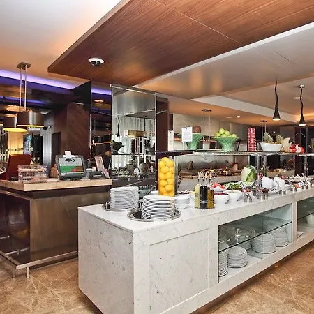 酒店 伊斯坦布尔老城希尔顿双树酒店 5*