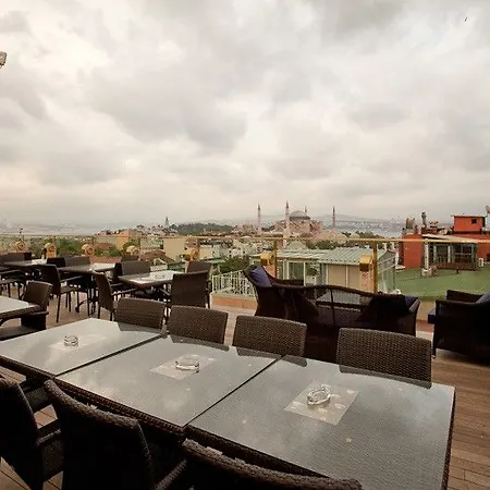 Burckin Отель 4*