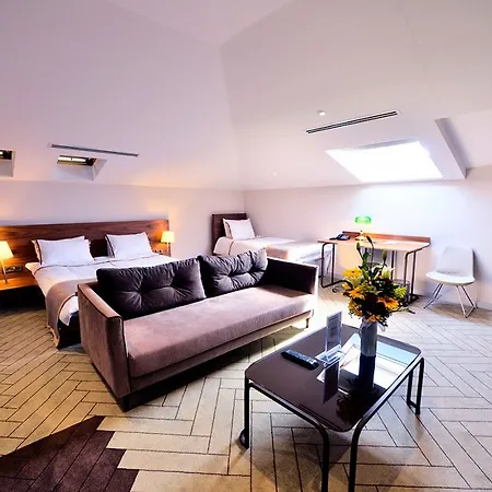 Aparthotel L'onde Business 4*