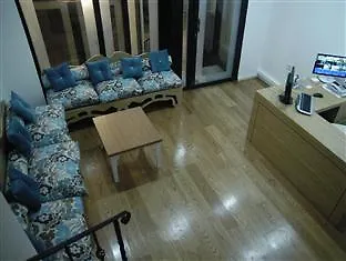 Jakaranda Hotel 3*
