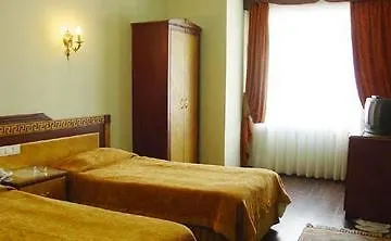 Hotel Nena 3*