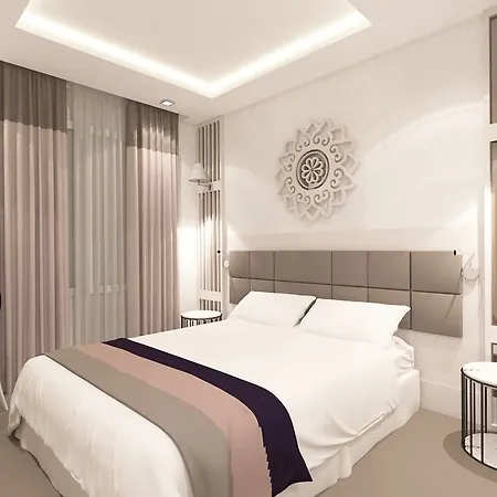Mia Berre Istanbul