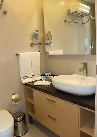 Hotel Molton Monapart Mecidiyekoy 4*