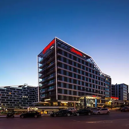 Hampton By Hilton Istanbul Kurtkoy Hotel