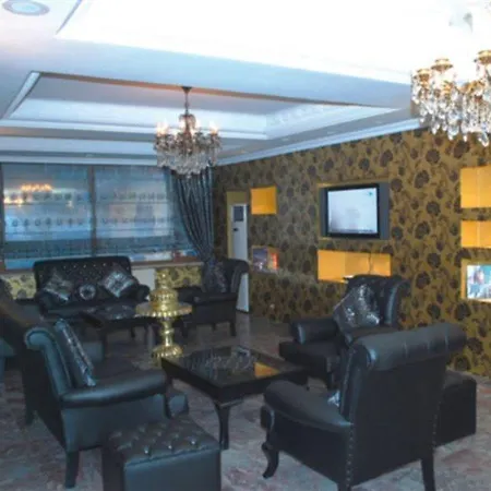 Hotel Grand Liza 3*
