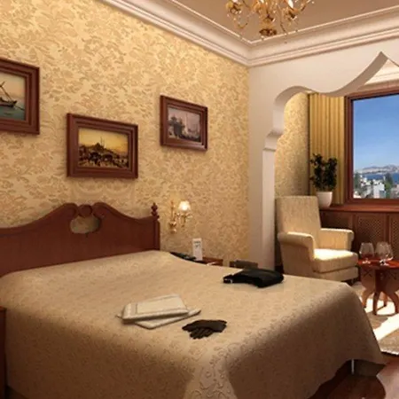 Azade Szálloda 4*
