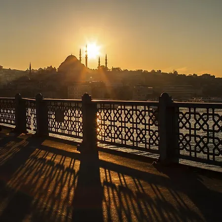 10 Karakoy Hotell 5*