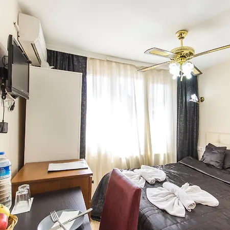 Hotel Ali Baba Suite 3*