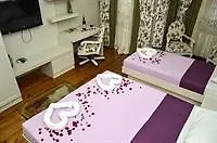 Apartment Oemer Hayyam Suites