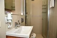 Apartment Oemer Hayyam Suites *