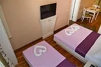 Apartment Oemer Hayyam Suites