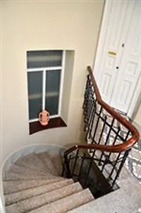 Oemer Hayyam Suites Apartment *