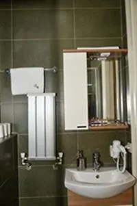 Apartment Oemer Hayyam Suites