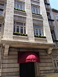 Oemer Hayyam Suites Apartment *