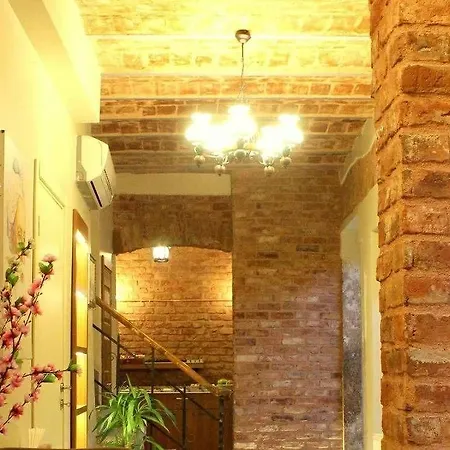 Fide Hotel
