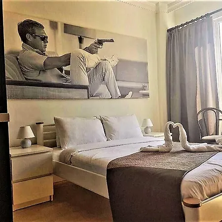 Cozy Flats Studio Apartment *