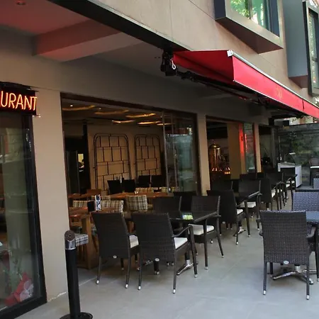 L'onde Business Aparthotel 4*