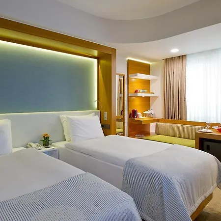 Hotel Divan City 4*