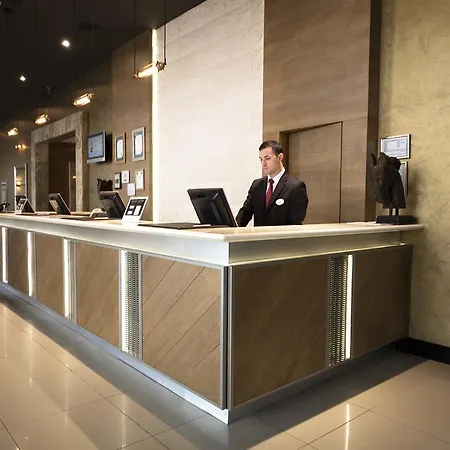 Hotel Wow Airport