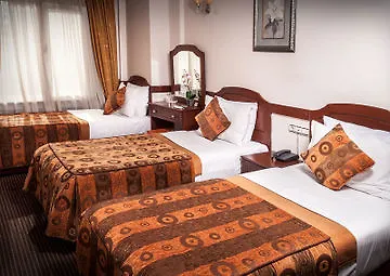 Lal Hotel 3*