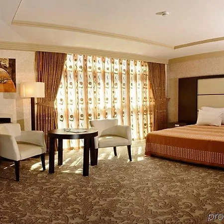 Mercure Bakirkoy 4*