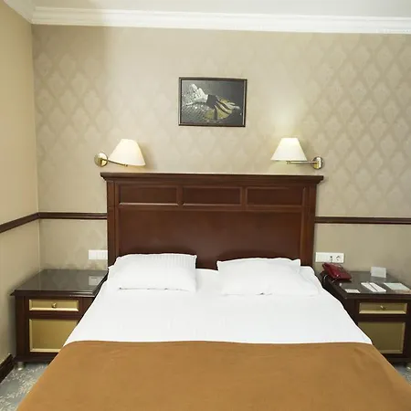 Hotel Topkapi Inter 4*