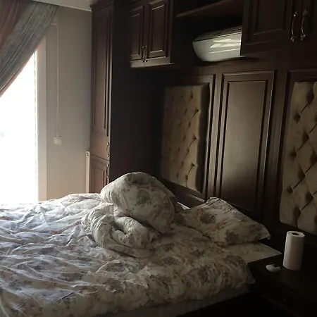 Bizim Evler 6 * اسطنبول