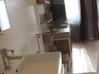 佩拉戴斯酒店 3*