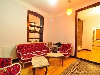Cezayir Apartment *