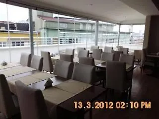 伊斯坦布尔卡尔克顿酒店 2*
