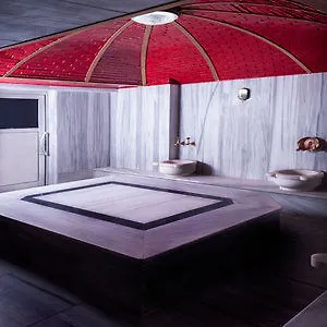 Lal Hotel