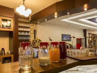 酒店 尔彭柯雅鹿酒店 3*