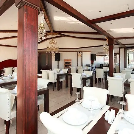 Ipek Hotel