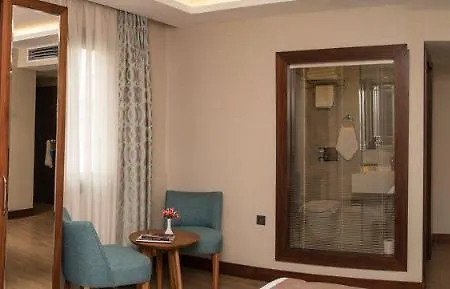 Hotel Long