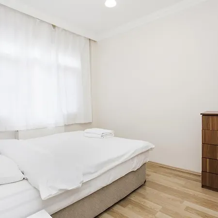 Mete Apartment Istanbul