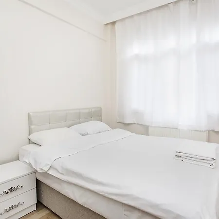 Mete Apartment
