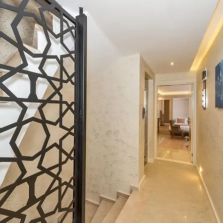 Gen Hotel apartamentowy 3*