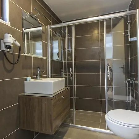 Onur Apart Otel *