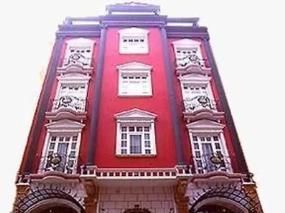 Nena Hotel 3*
