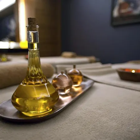 Golden Tulip Bayrampasa