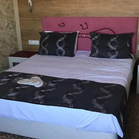 Hotel Golden Hill 4*