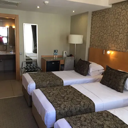 Emerald Hotel