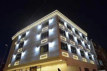 Hotel Sahra Airport