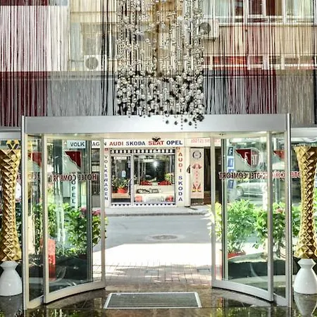 Comfort Downtown فندق