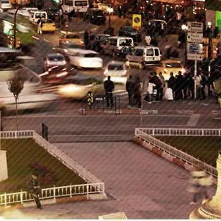 Riva Taksim 4*