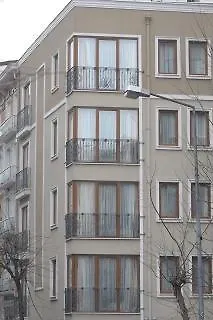 Alphonse Hotel 3*